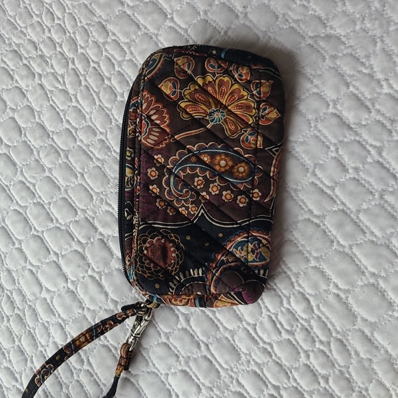 2 for $15! Vera Bradley Quilted Wristlet - Picture 5 of 5
